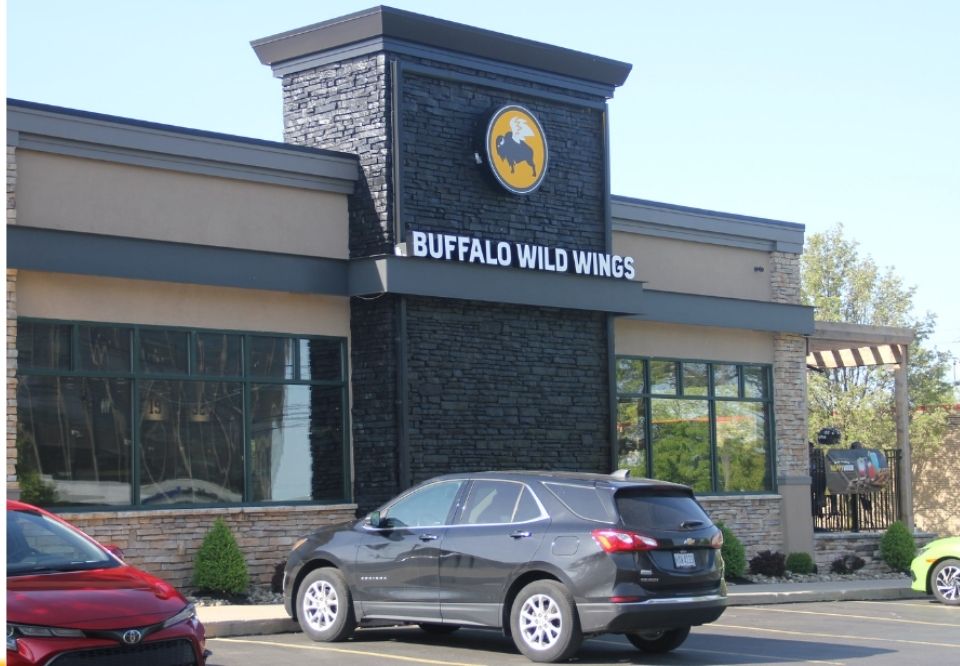 Buffalo Wild Wings Happy Hour